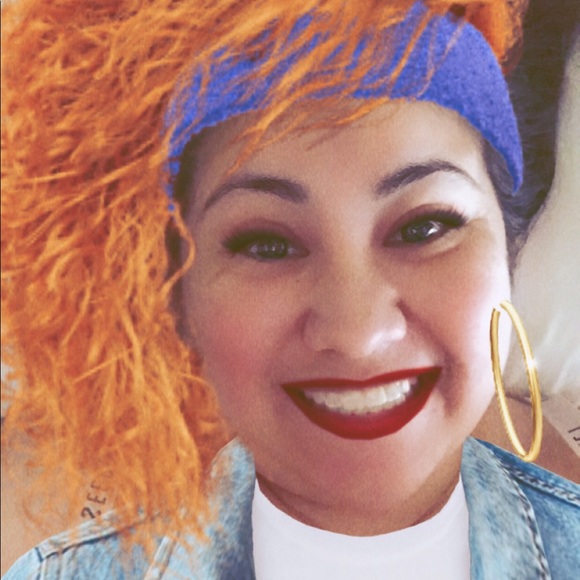 Meet the Posher Other - Meet your Posher, Maria